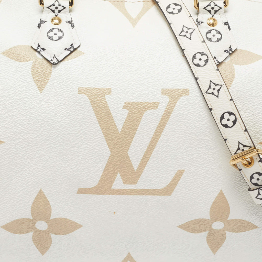 Louis Vuitton Speedy Bandouliere 30 Khaki/White Monogram Giant Canvas Bag