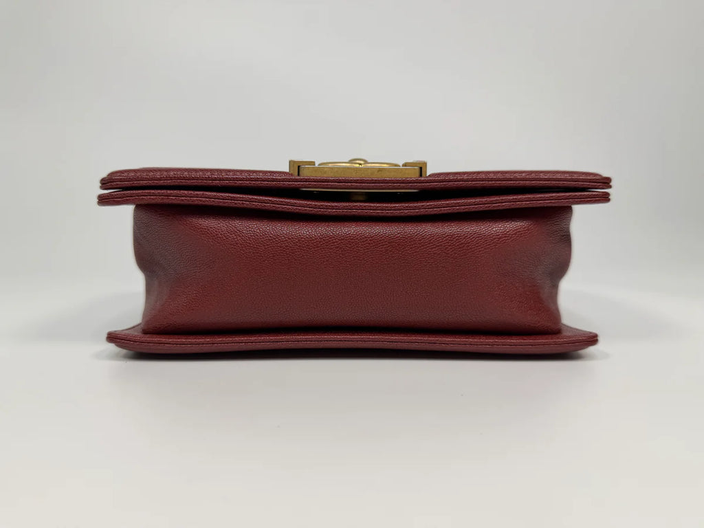CHANEL SMALL LE BOY BAG IN BURGUNDY CAVIAR LEATHER WITH AGED GOLD HARDWARE