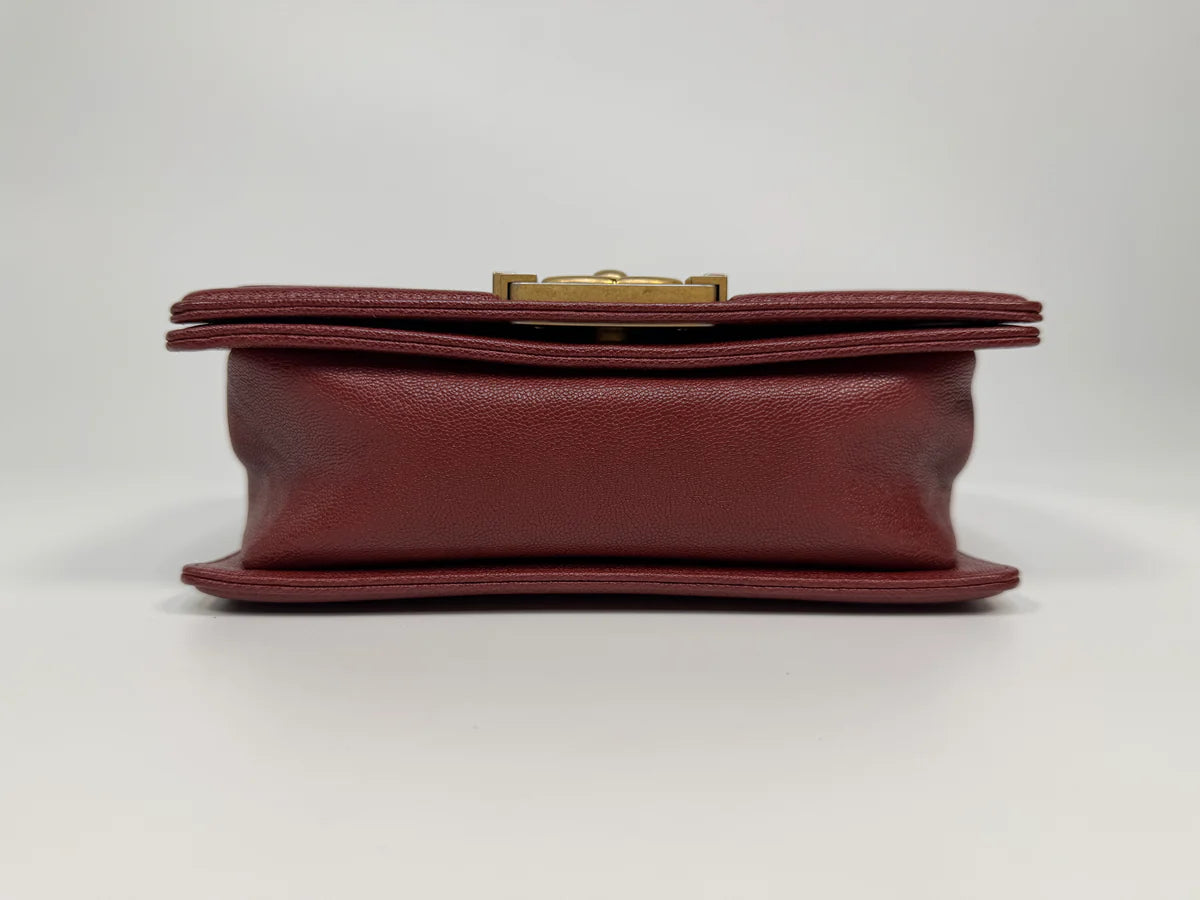 CHANEL SMALL LE BOY BAG IN BURGUNDY CAVIAR LEATHER WITH AGED GOLD HARDWARE