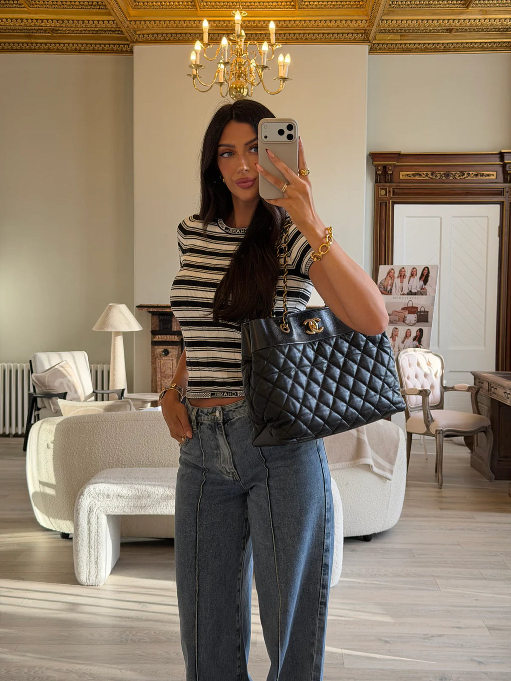 CHANEL MEDIUM SOFT ELEGANCE TOTE BAG