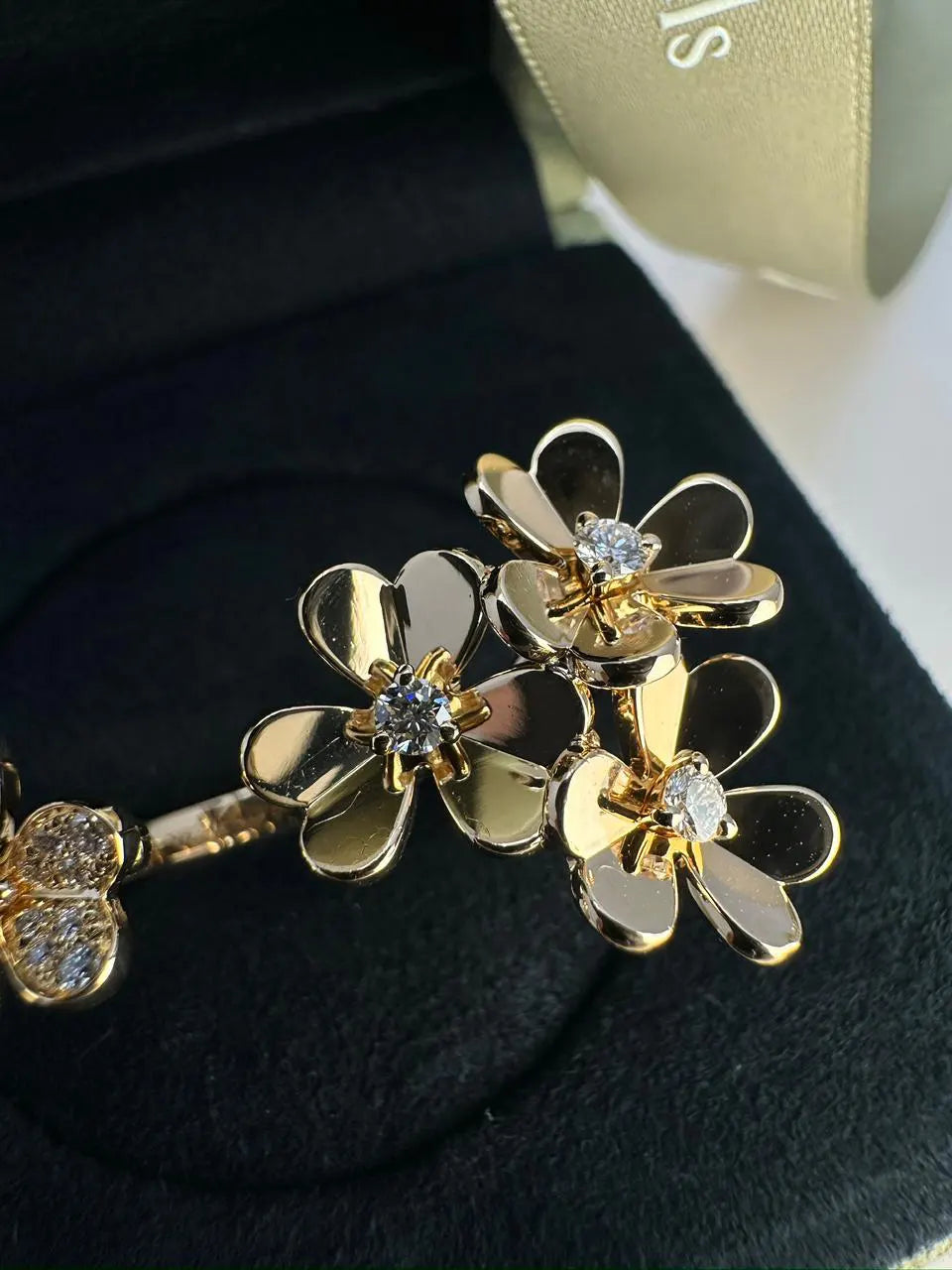 Van Cleef And Arpels Frivole Between The Finger Ring Size 50