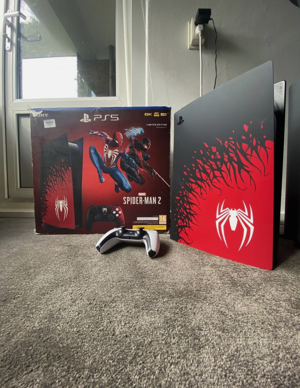 PlayStation 5 Spider-Man 2 Limited Edition Bundle International Version