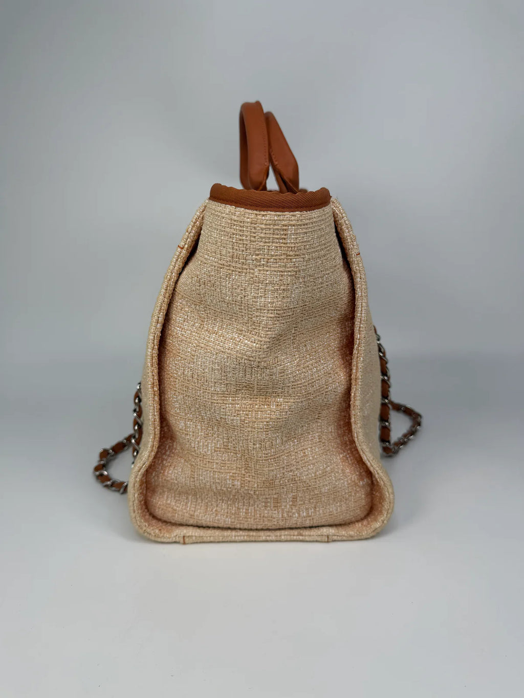 CHANEL LARGE DEAUVILLE TOTE BAG IN BEIGE WITH SILVER HARDWARE