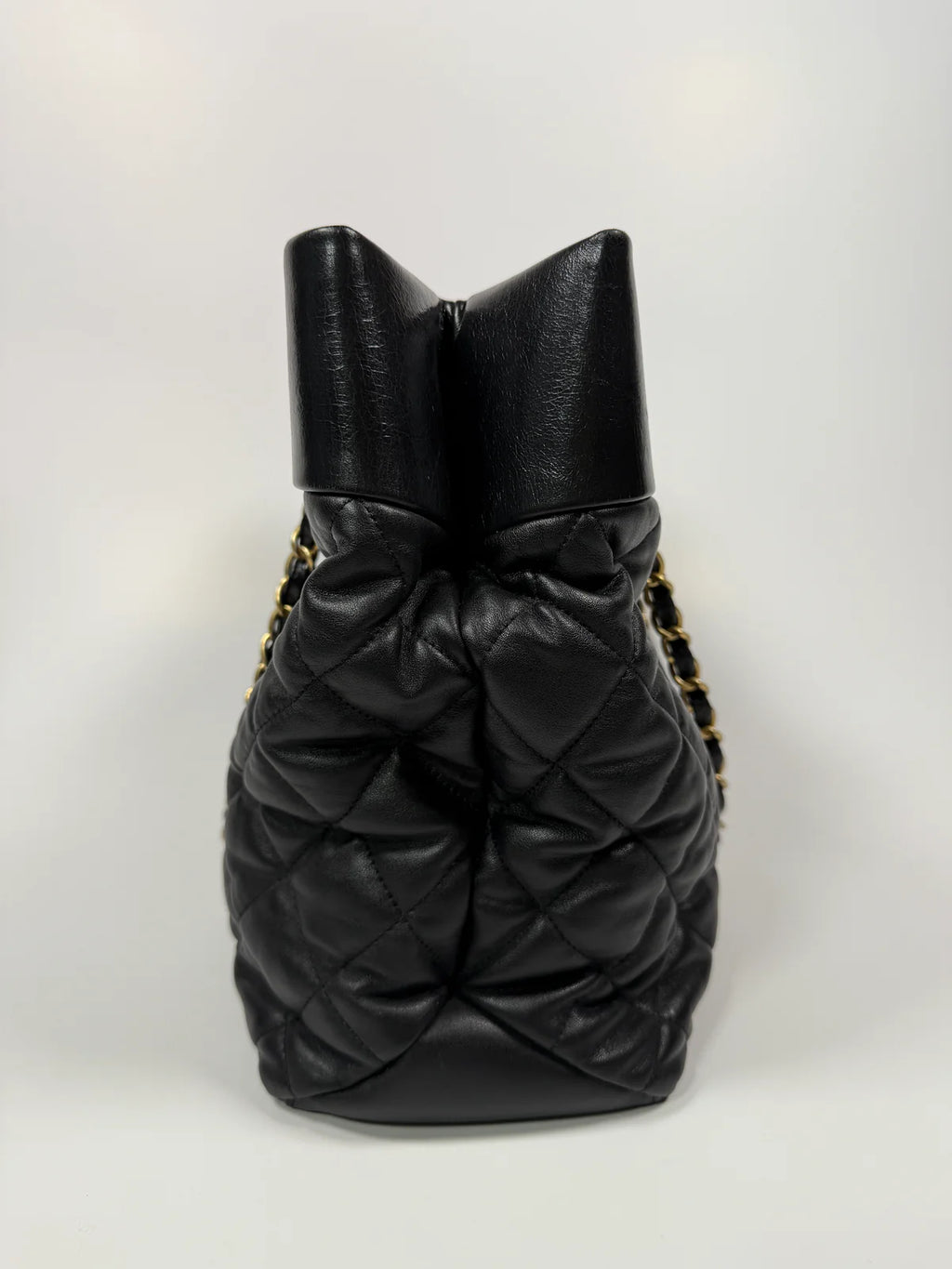 CHANEL MEDIUM SOFT ELEGANCE TOTE BAG