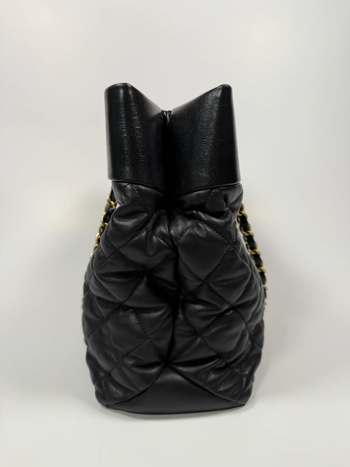 CHANEL MEDIUM SOFT ELEGANCE TOTE BAG