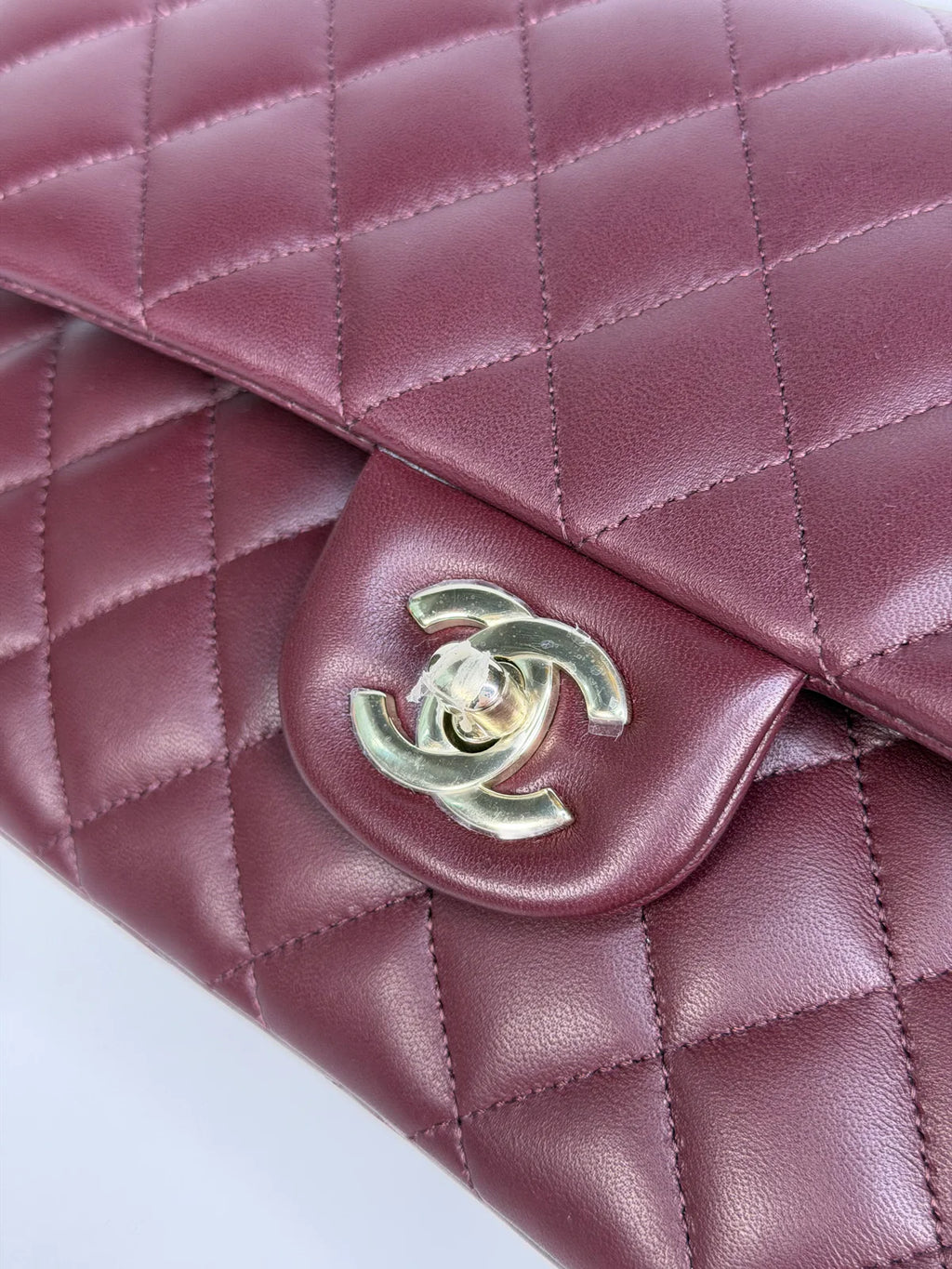CHANEL MEDIUM CLASSIC DOUBLE FLAP BURGUNDY LAMBSKIN LEATHER WITH PALE GOLD HARDWARE