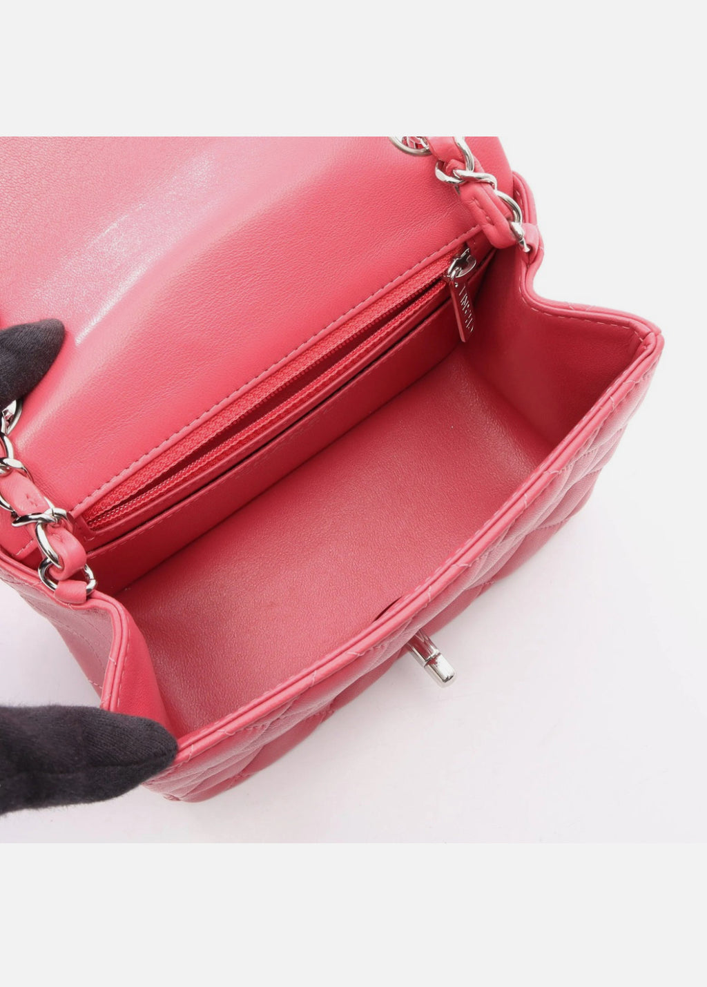 Chanel Matelasse Shoulder Bag Pink Lambskin Leather