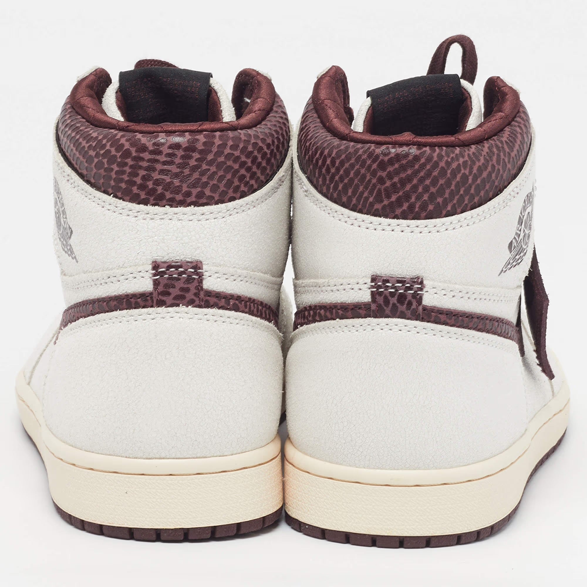 Air Jordans Jordan 1 Retro OG A Ma Maniére Size 44 White/Burgundy Cracked Leather High Top Sneakers