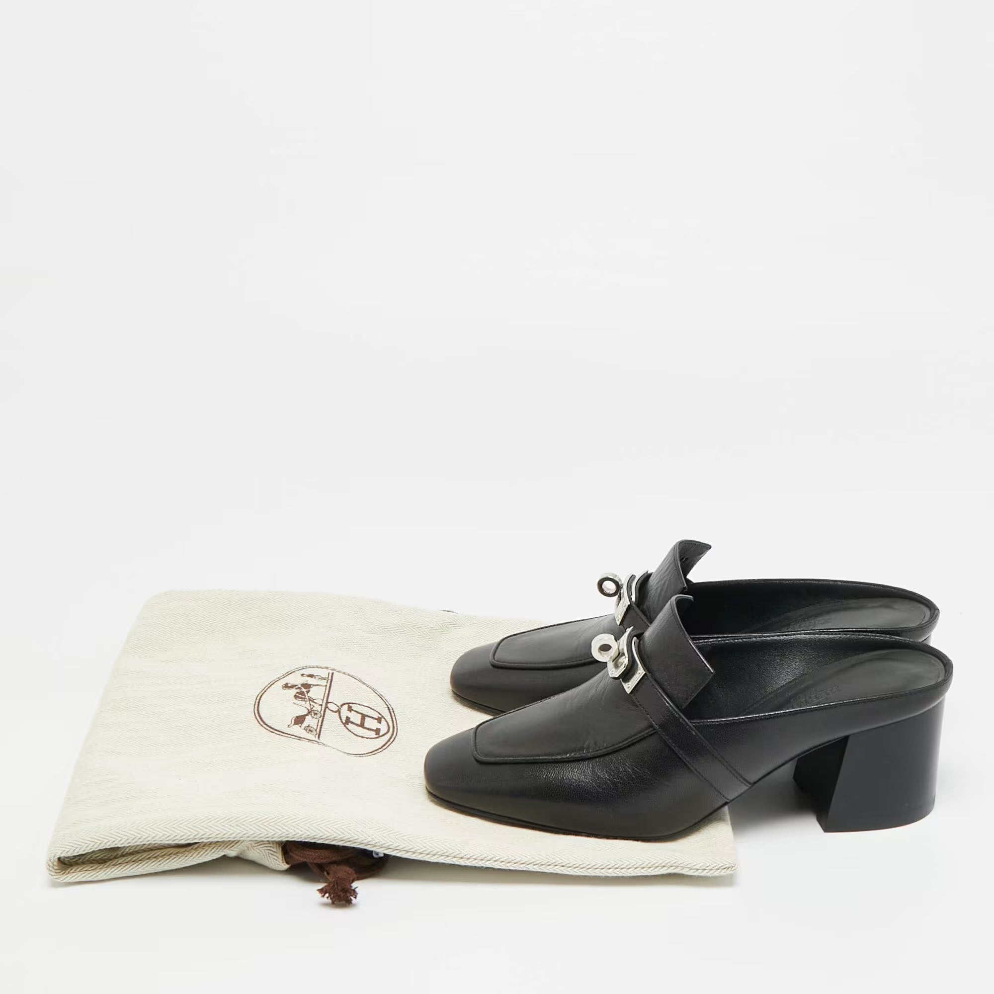 Hermès Blossom Size 35 Black Leather Mules
