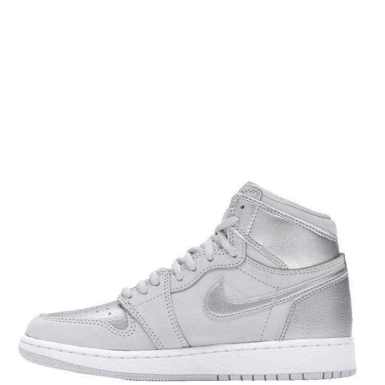 Nike Jordan 1 Retro High CO Japan Neutral Grey Sneakers Size US 5.5Y (EU 38)