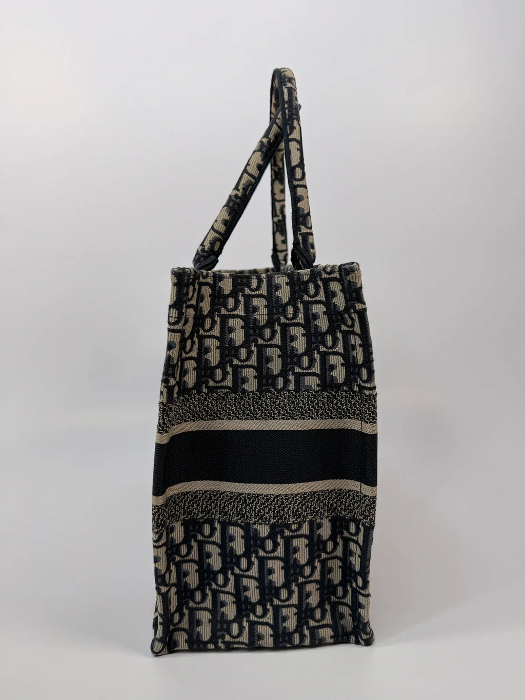CHRISTIAN DIOR MEDIUM OBLIQUE BOOK TOTE