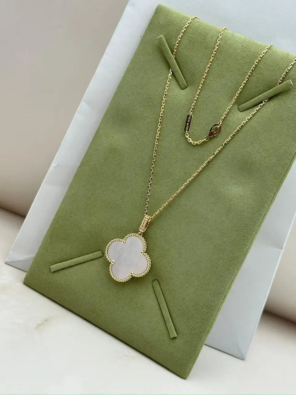 Van Cleef And Arpels Magic Alhambra Long Necklace VCARO49L00
