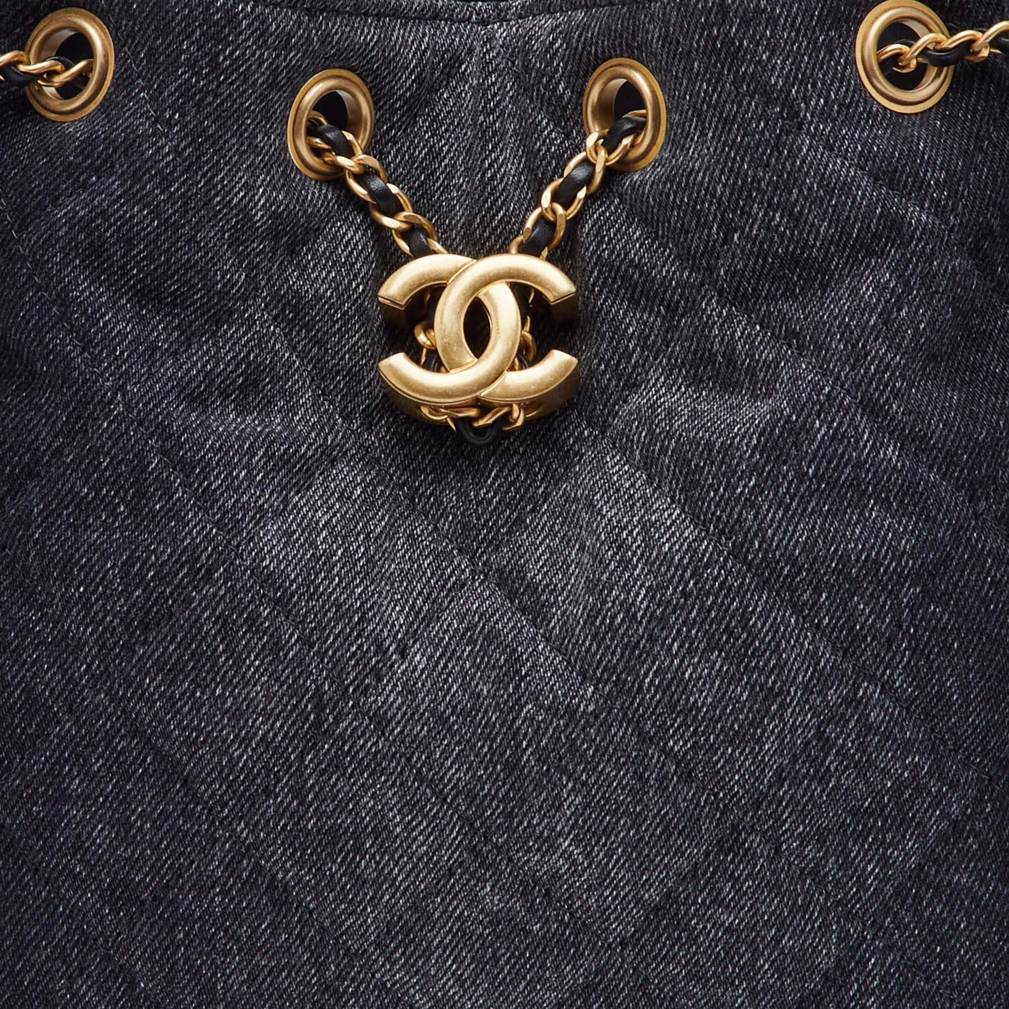 Chanel 25 Drawstring Black Quilted Denim Hobo