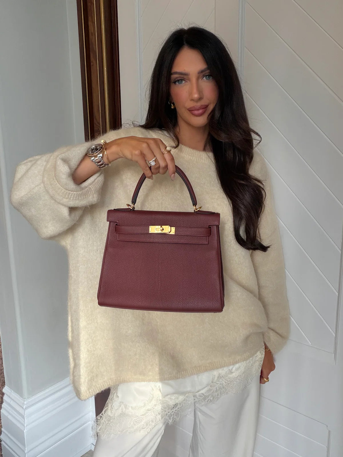 HERMÈS KELLY 28 IN ROUGE H TOGO LEATHER WITH GOLD HARDWARE