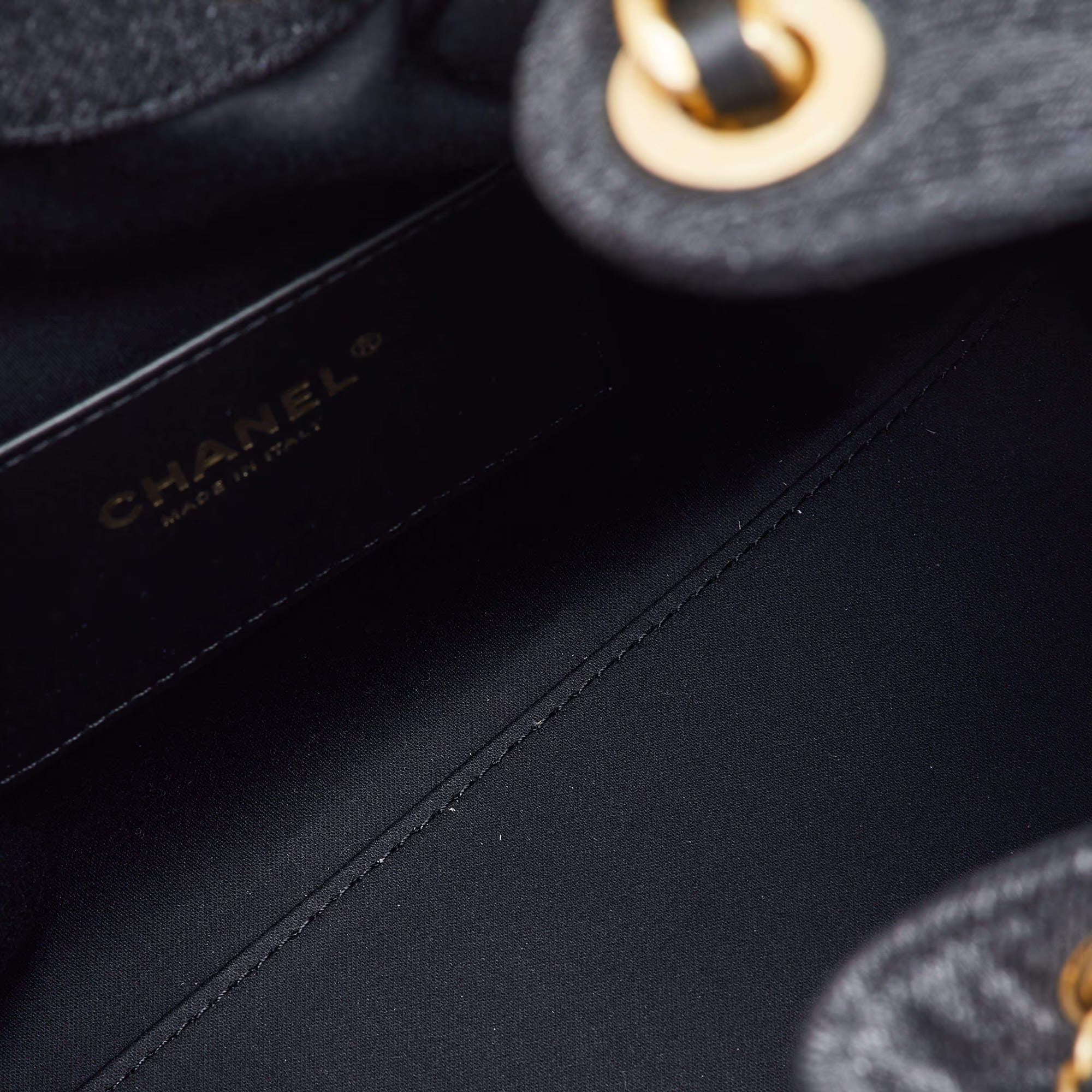 Chanel 25 Drawstring Black Quilted Denim Hobo