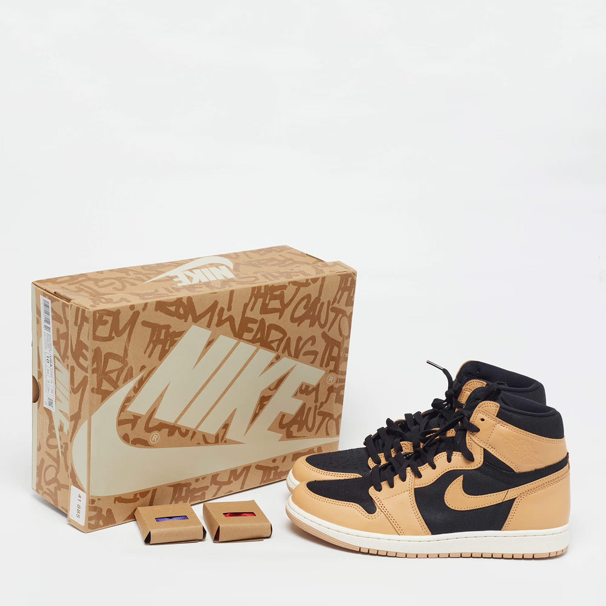 Air Jordans Jordan 1 Retro OG Heirloom Size 44 Beige/Black Leather and Canvas High Top Sneakers