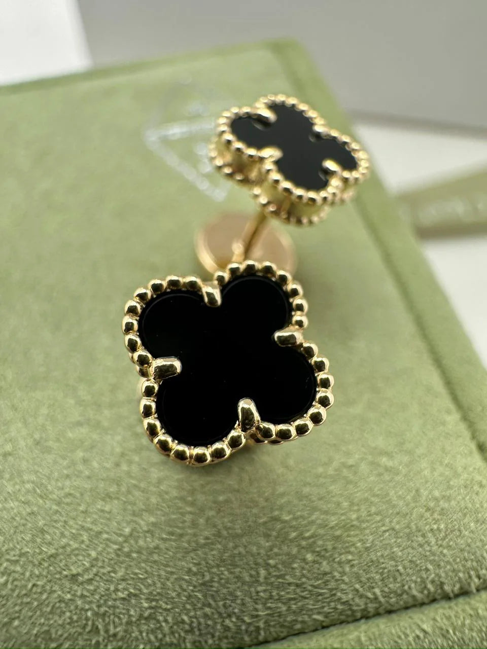Van Cleef And Arpels Sweet Alhambra Earstuds