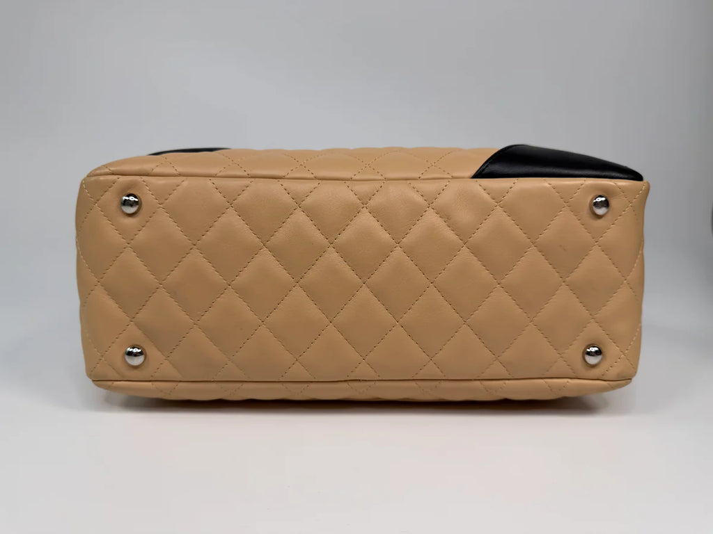 CHANEL CAMBON BOWLING BAG IN BEIGE / BLACK LAMBSKIN LEATHER WITH SILVER HARDWARE