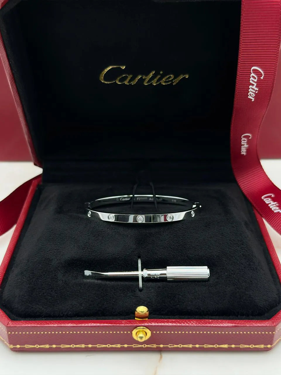 Cartier Love 10 Diamonds Bracelet Size 15