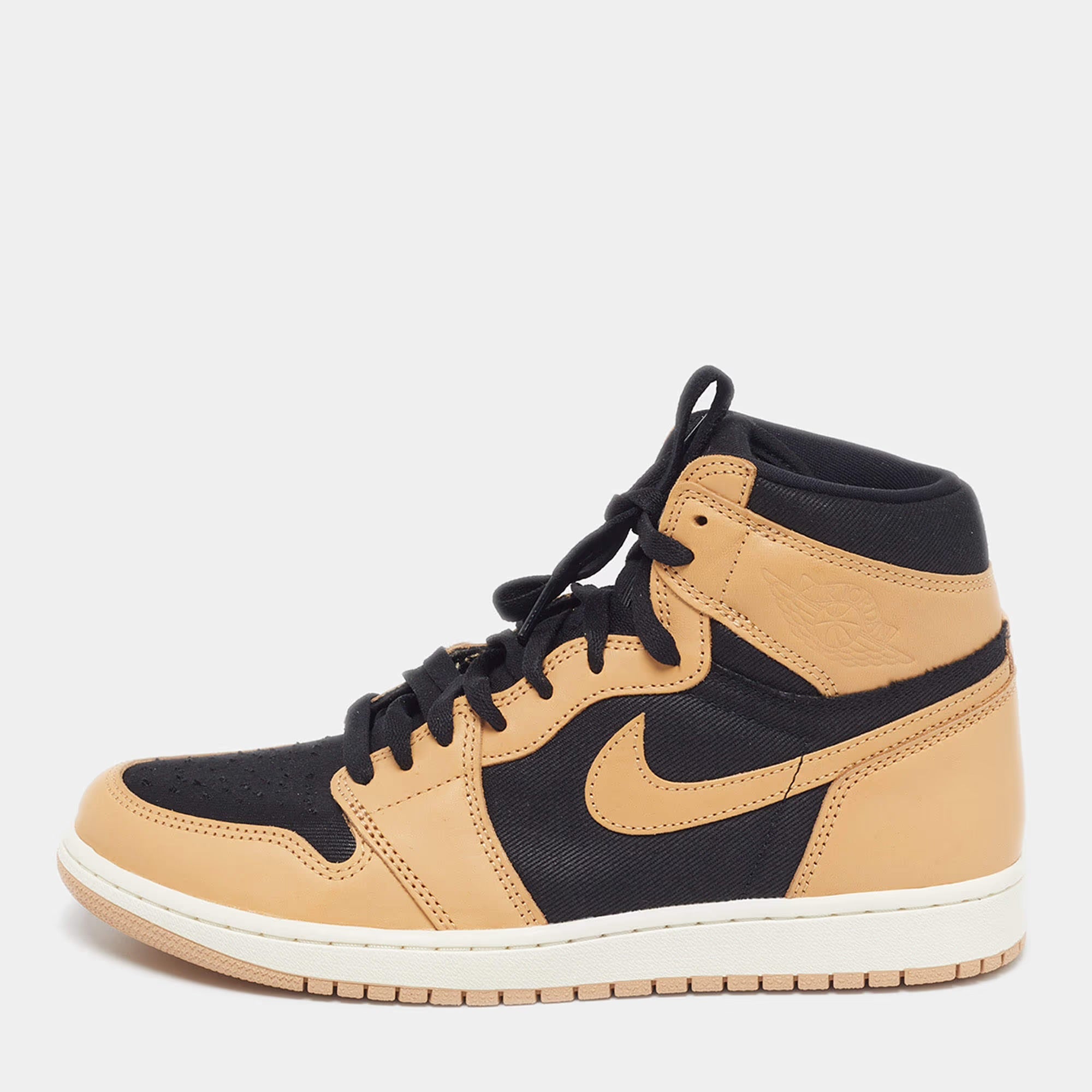 Air Jordans Jordan 1 Retro OG Heirloom Size 44 Beige/Black Leather and Canvas High Top Sneakers