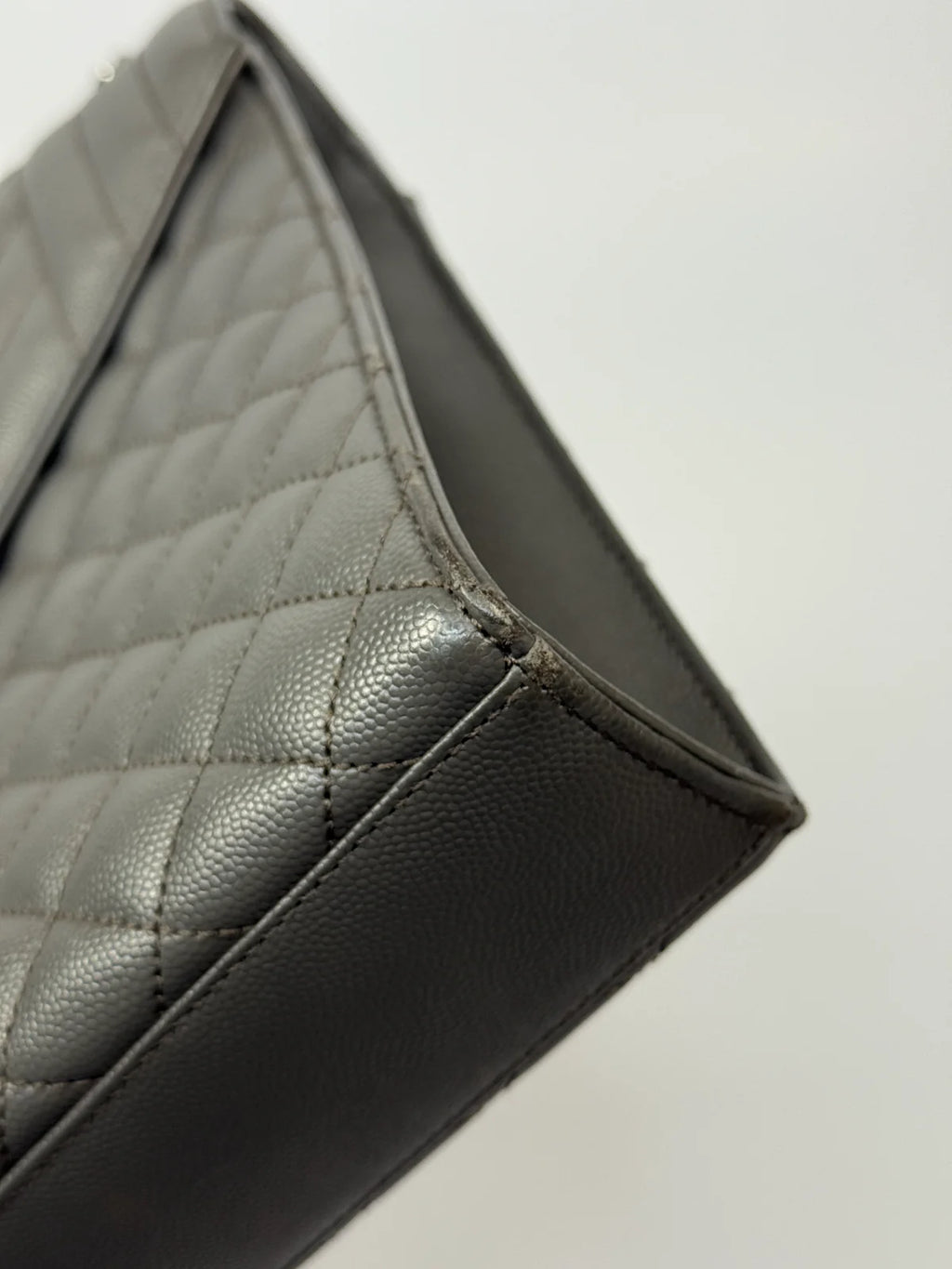 SAINT LAURENT LARGE GREY GRAINED LEATHER ENVELOPE SHOULDER BAG