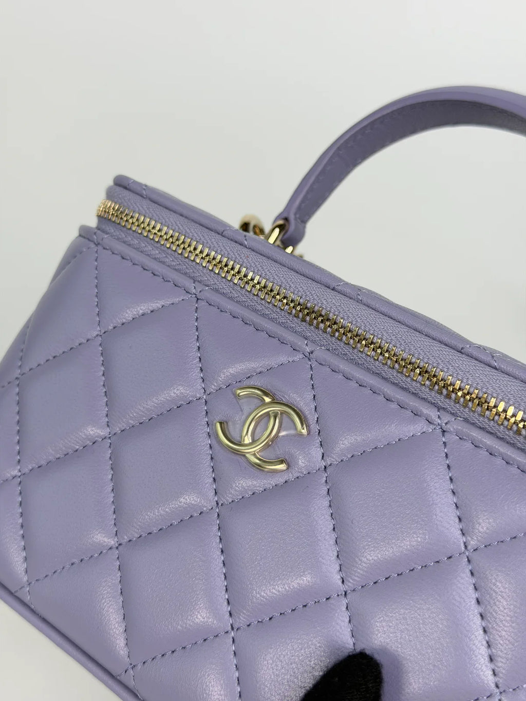CHANEL MINI VANITY TOP HANDLE IN LILAC LAMBSKIN LEATHER WITH GOLD HARDWARE