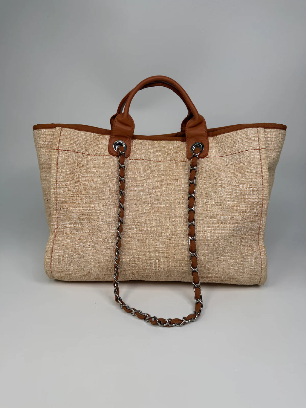 CHANEL LARGE DEAUVILLE TOTE BAG IN BEIGE WITH SILVER HARDWARE