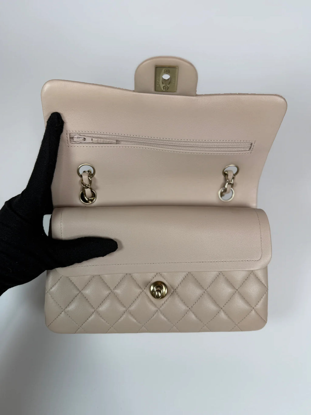 CHANEL SMALL CLASSIC DOUBLE FLAP IN LIGHT BEIGE LAMBSKIN LEATHER WITH PALE GOLD HARDWARE