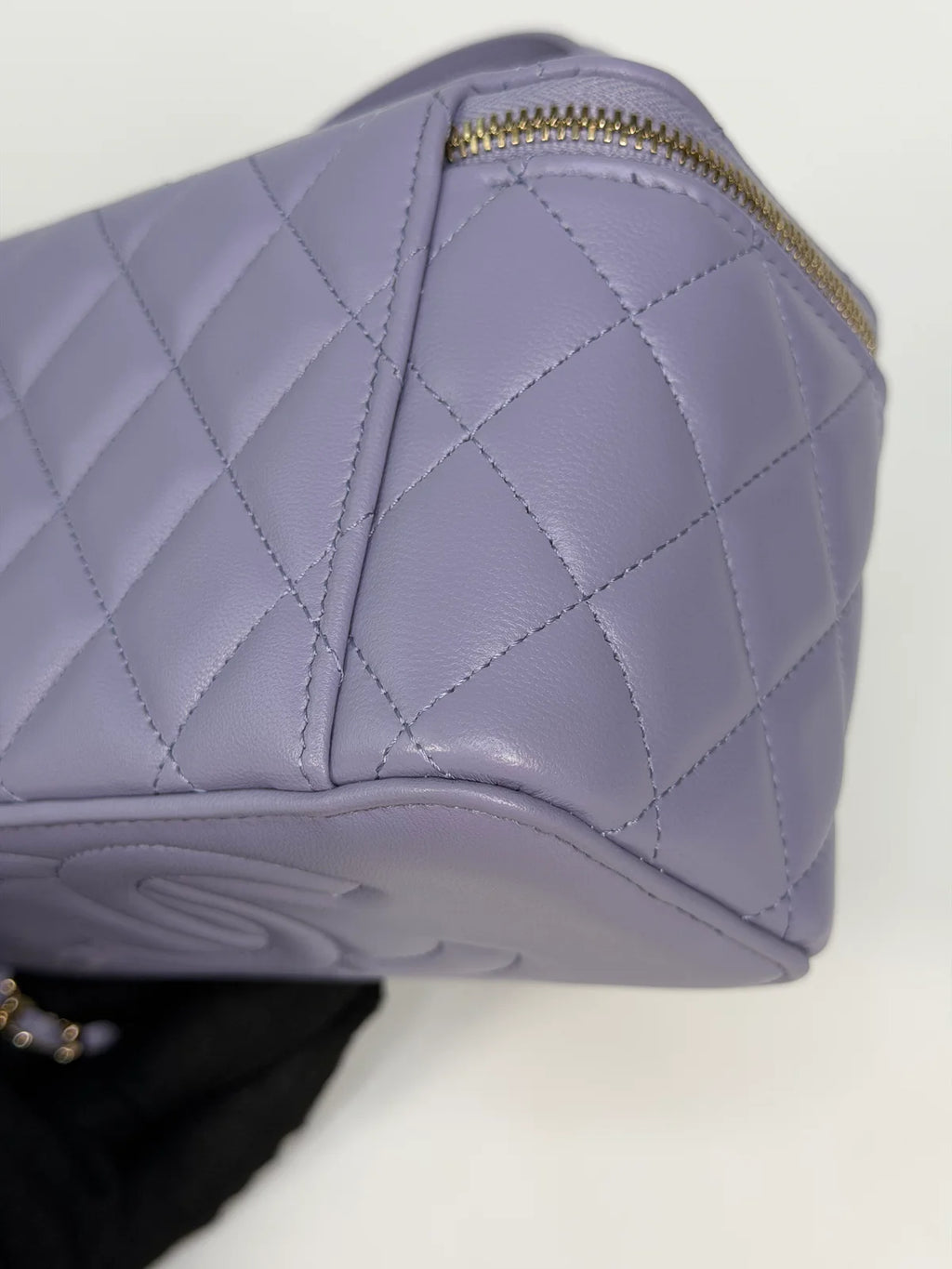 CHANEL MINI VANITY TOP HANDLE IN LILAC LAMBSKIN LEATHER WITH GOLD HARDWARE