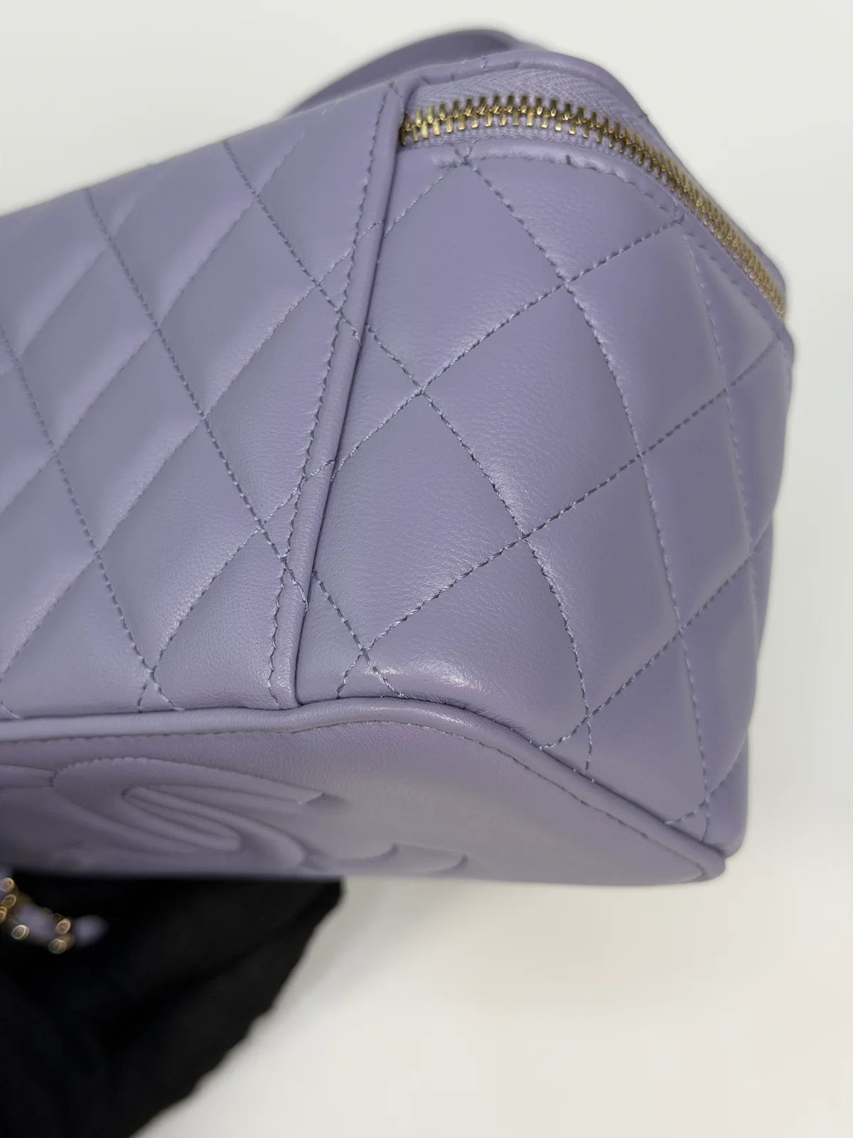 CHANEL MINI VANITY TOP HANDLE IN LILAC LAMBSKIN LEATHER WITH GOLD HARDWARE