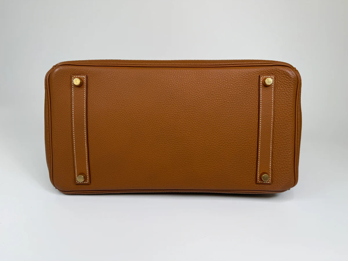 HERMÈS BIRKIN 35 IN GOLD TOGO LEATHER WITH GOLD HARDWARE
