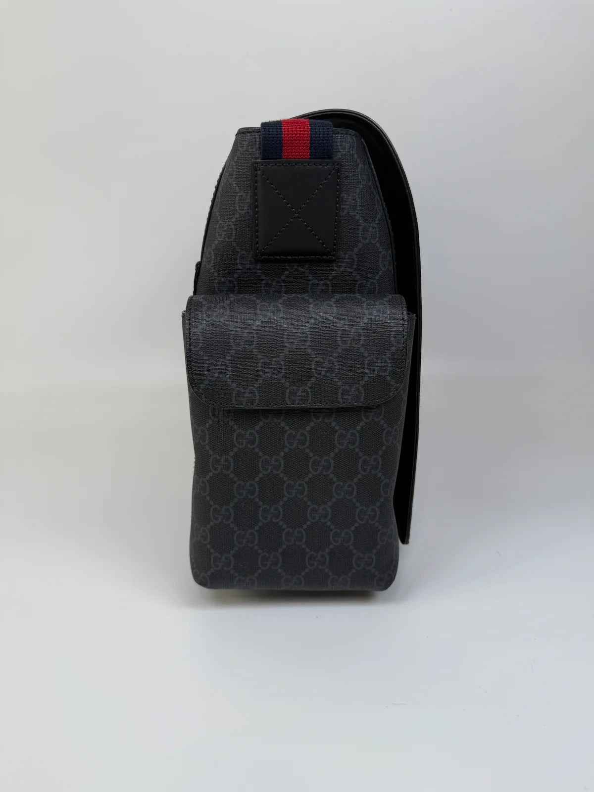 GUCCI GG SUPREME BABY CHANGING BAG