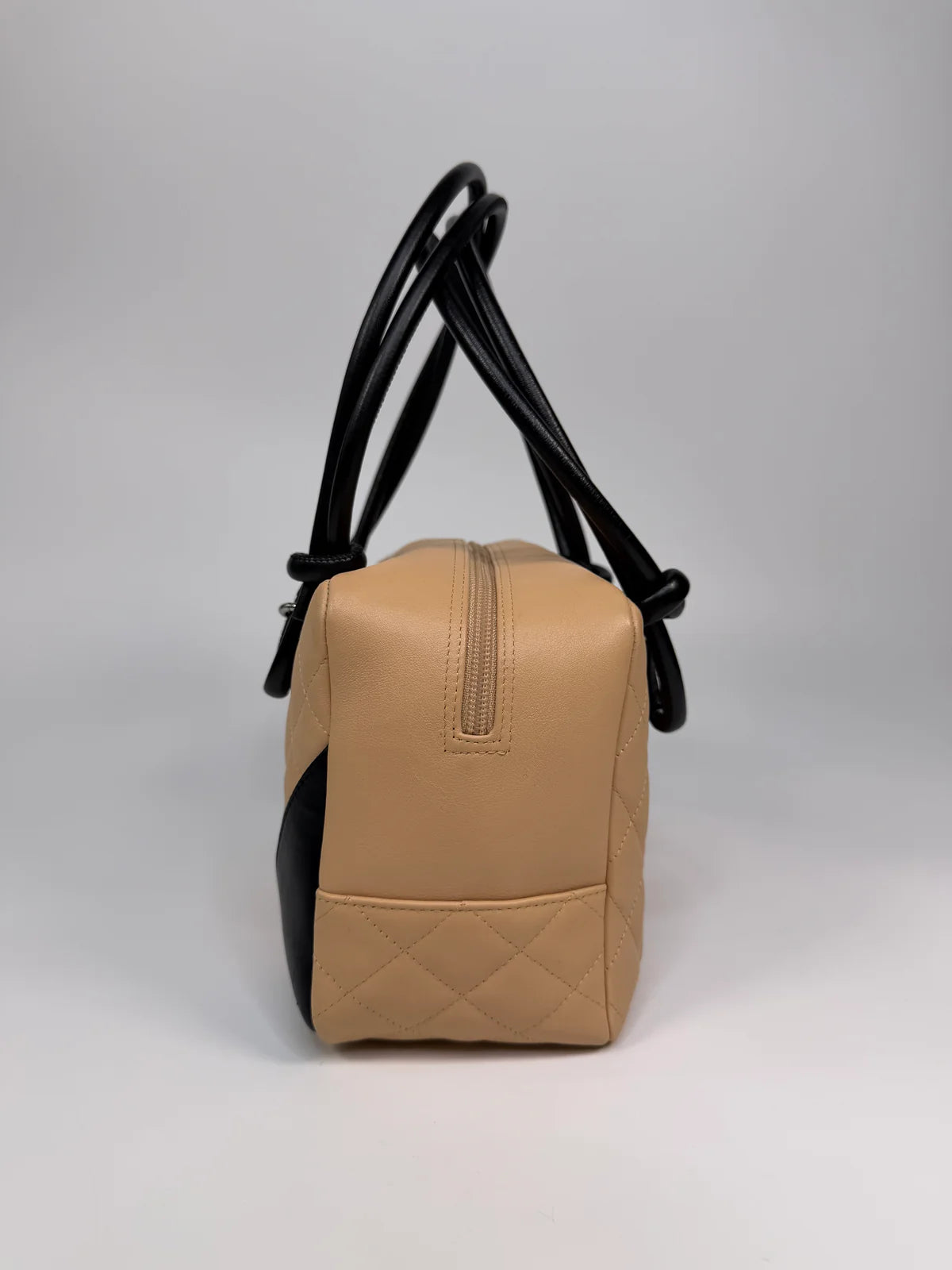 CHANEL CAMBON BOWLING BAG IN BEIGE / BLACK LAMBSKIN LEATHER WITH SILVER HARDWARE