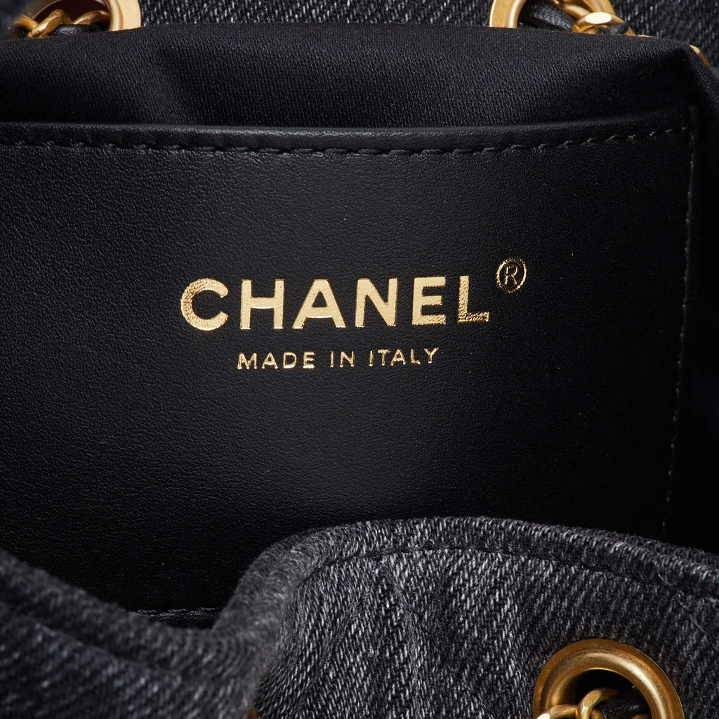 Chanel 25 Drawstring Black Quilted Denim Hobo