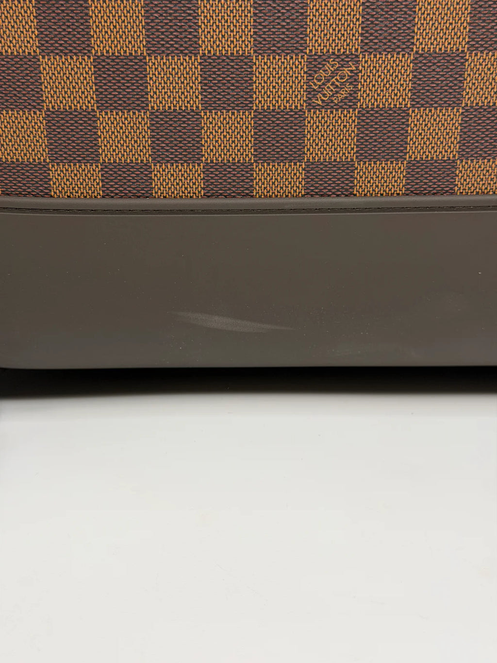 LOUIS VUITTON PÉGASE SUITCASE IN DAMIER EBENE WITH GOLD HARDWARE