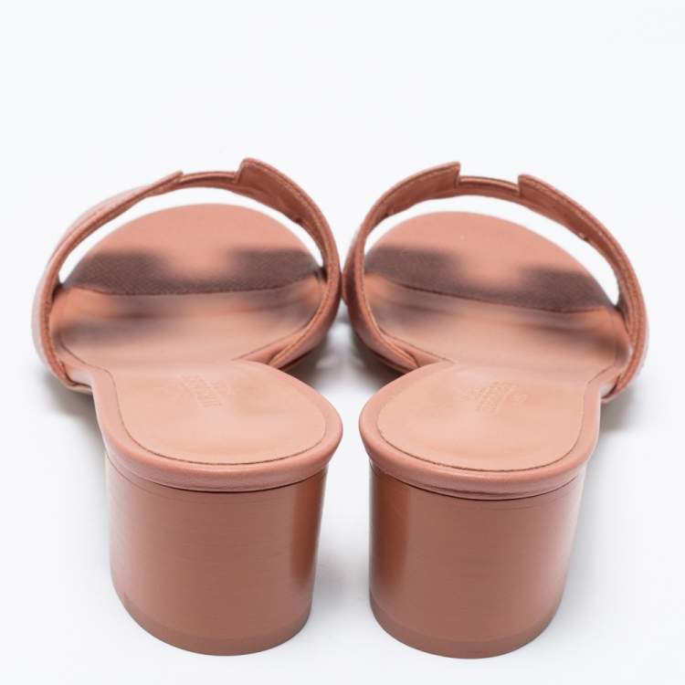 Hermès Pink Leather Oasis Sandals Size 36