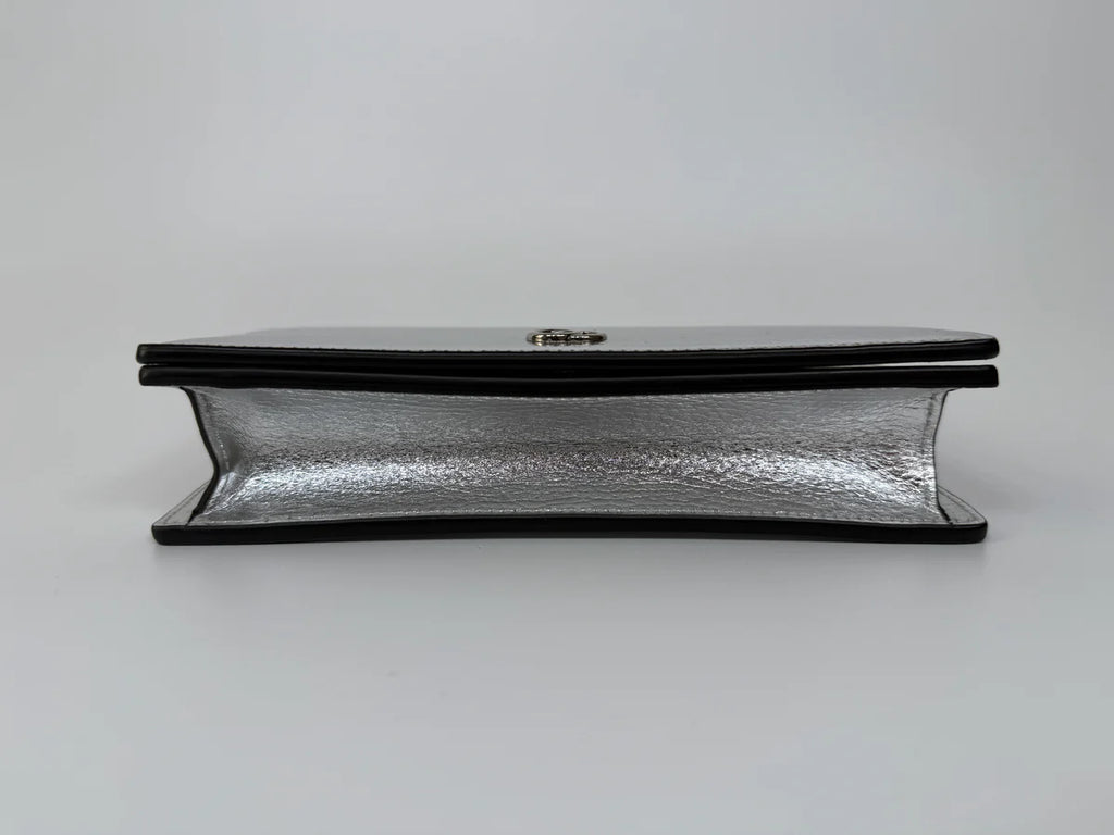 GUCCI GG MARMONT LEATHER WALLET ON CHAIN